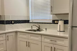 719 Lori Dr, Palm Springs, FL 33461 - Photo 2