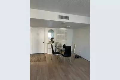 719 Lori Drive #203, Palm Springs, FL 33461 - Photo 4