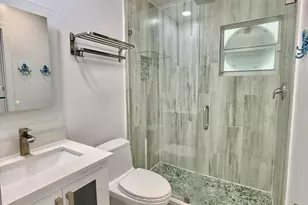814 S Lake Dr, Lantana, FL 33462 - Photo 6