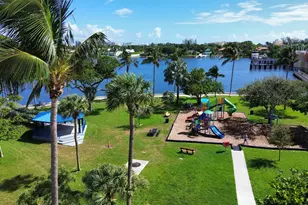 814 S Lake Dr, Lantana, FL 33462 - Photo 16