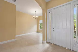 12010 SW Aventino Dr, Port Saint Lucie, FL 34987 - Photo 6