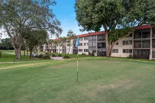 8911 S Hollybrook Blvd, Pembroke Pines, FL 33025 - Photo 6