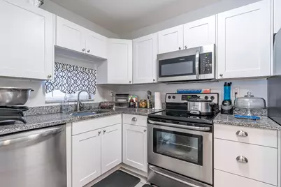 8911 S Hollybrook Boulevard #306, Pembroke Pines, FL 33025 - Photo 8