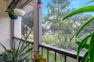 8911 S Hollybrook Blvd, Pembroke Pines, FL 33025 - Photo 16