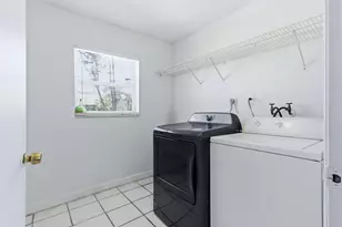 6088 Heather St, Jupiter, FL 33458 - Photo 10
