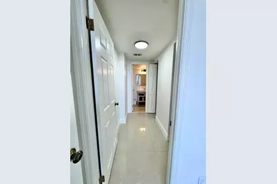 600 Three Islands Boulevard #1108, Hallandale Beach, FL 33009 - Photo 10
