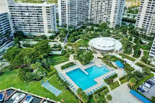 600 Three Islands Boulevard, Hallandale Beach, FL 33009 - Photo 14