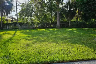 1360 Park Ln, West Palm Beach, FL 33417 - Photo 6