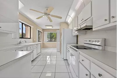 2240 SW 92nd Terrace #2402, Davie, FL 33324 - Photo 28