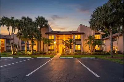 2240 SW 92nd Terrace #2402, Davie, FL 33324 - Photo 2