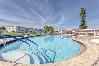 3 Kingswood A, West Palm Beach, FL 33417 - Photo 8