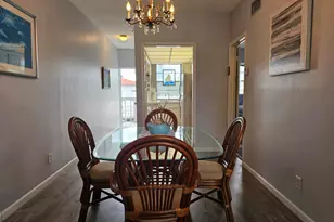 17 S Lakeside Dr, Lake Worth Beach, FL 33460 - Photo 8