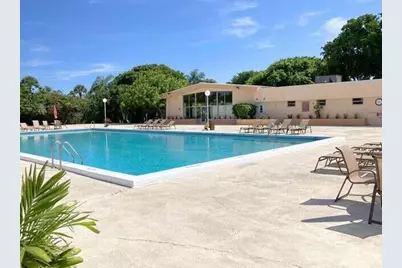 480 Executive Center Drive #4a, West Palm Beach, FL 33401 - Photo 4