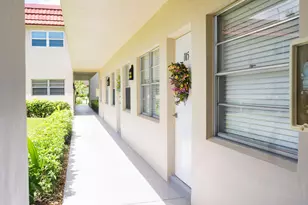 15 Vista Palm Ln, Vero Beach, FL 32962 - Photo 4