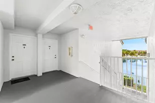 2640 S University Dr, Davie, FL 33328 - Photo 2