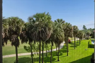 250 Jacaranda Dr, Plantation, FL 33324 - Photo 18