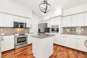 13230 Running Water Rd, Palm Beach Gardens, FL 33418 - Photo 8