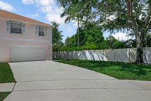 149 Baldwin Blvd, Greenacres, FL 33463 - Photo 2