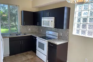 6984 SW 39th St, Davie, FL 33314 - Photo 6