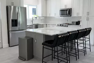 460 SW 55th Ave, Plantation, FL 33317 - Photo 2