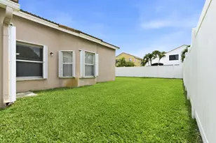 5317 Oakmont Village Cir, Lake Worth, FL 33463 - Photo 20