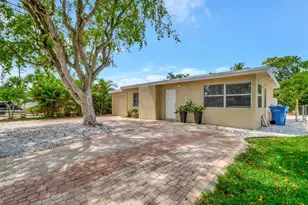 125 E Hart St, Lantana, FL 33462 - Photo 4