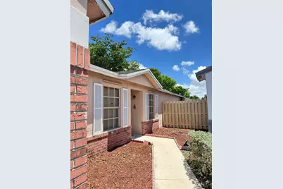 8600 NW 193rd Terrace, Hialeah, FL 33015 - Photo 30
