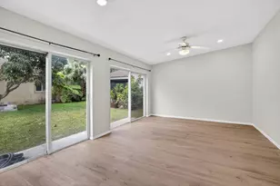 10772 SW 14th Pl, Davie, FL 33324 - Photo 16