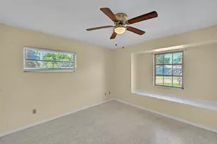 160 NE Bracken Rd, Port Saint Lucie, FL 34983 - Photo 12