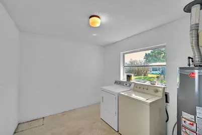 160 NE Bracken Road, Port Saint Lucie, FL 34983 - Photo 20