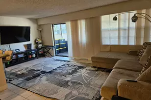 2617 N 40th Ave, Hollywood, FL 33021 - Photo 24