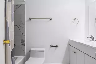 941 Crystal Lake Dr, Deerfield Beach, FL 33064 - Photo 22