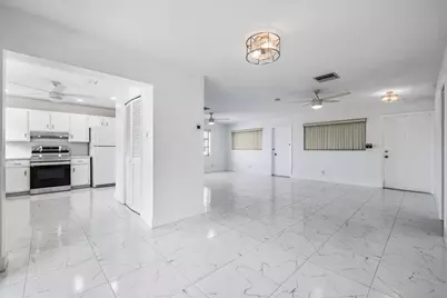 941 Crystal Lake Drive #207, Deerfield Beach, FL 33064 - Photo 4