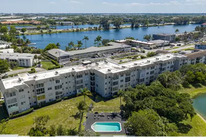 941 Crystal Lake Drive #207, Deerfield Beach, FL 33064 - Photo 14