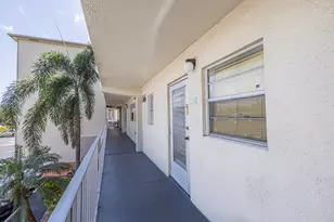 130 NE 26th Ave, Boynton Beach, FL 33435 - Photo 10