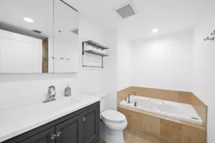 350 SE 2nd St, Fort Lauderdale, FL 33301 - Photo 12