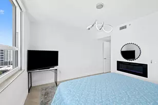 350 SE 2nd St, Fort Lauderdale, FL 33301 - Photo 6