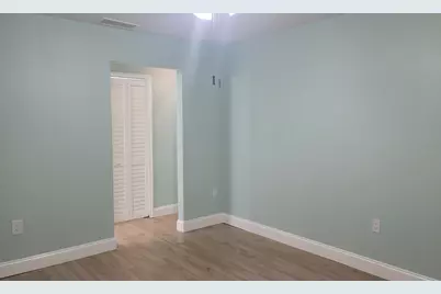 2590 NW 98th Avenue, Sunrise, FL 33322 - Photo 12