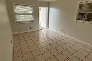 1301 N 12th Ct, Hollywood, FL 33019 - Photo 2
