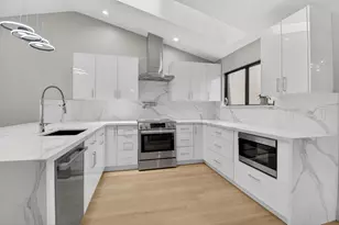 7374 Woodmont Ct, Boca Raton, FL 33434 - Photo 2