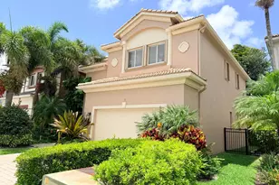 17 Country Lake Cir, Boynton Beach, FL 33436 - Photo 1