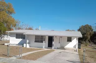 131 E Camphor St, Avon Park, FL 33825 - Photo 20