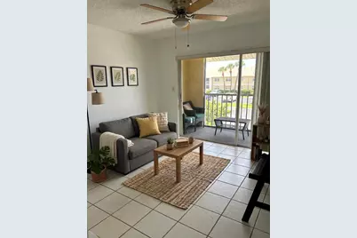 1537 SE Royal Green Circle SE #E 201, Port Saint Lucie, FL 34952 - Photo 8