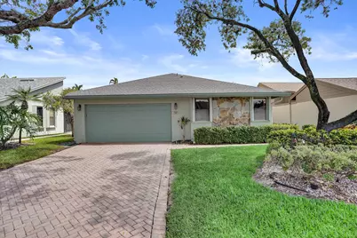 2395 NW 15th Street, Delray Beach, FL 33445 - Photo 2