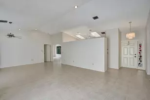 2395 NW 15th St, Delray Beach, FL 33445 - Photo 12