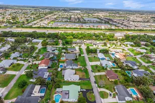 121 W Cypress Rd, Greenacres, FL 33467 - Photo 40