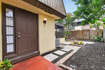 3502 Gardens East Drive #B, Palm Beach Gardens, FL 33410 - Photo 4