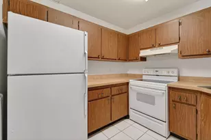 3502 Gardens E Dr, Palm Beach Gardens, FL 33410 - Photo 16