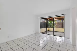 3502 Gardens E Dr, Palm Beach Gardens, FL 33410 - Photo 14