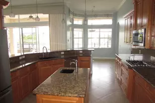12109 SW Aventino Dr, Port Saint Lucie, FL 34987 - Photo 10